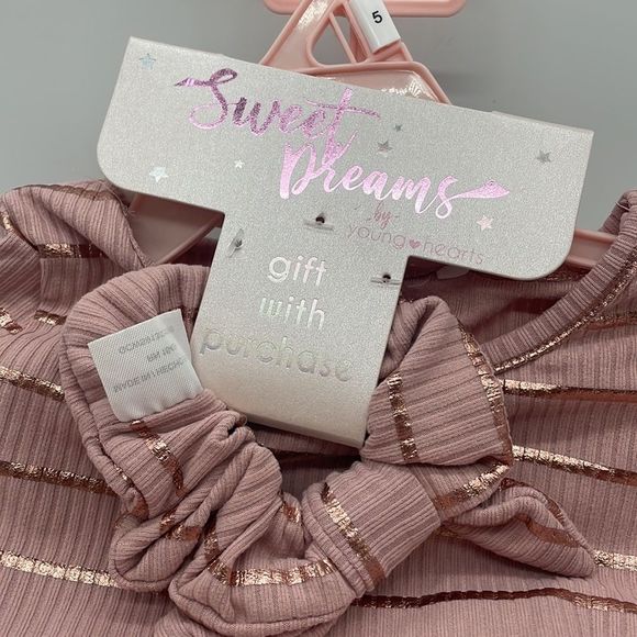 Sweet Dreams Pajama Set 2 pc with scrunchie. - Picture 3 of 4